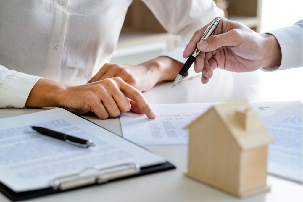 Asesoramiento-a- inmobiliarias-escribanos-compraventa-documentos-técnicos
